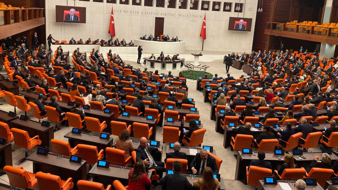 TBMM'de, iki bakanlığın 2025 yılı bütçeleri kabul edildi