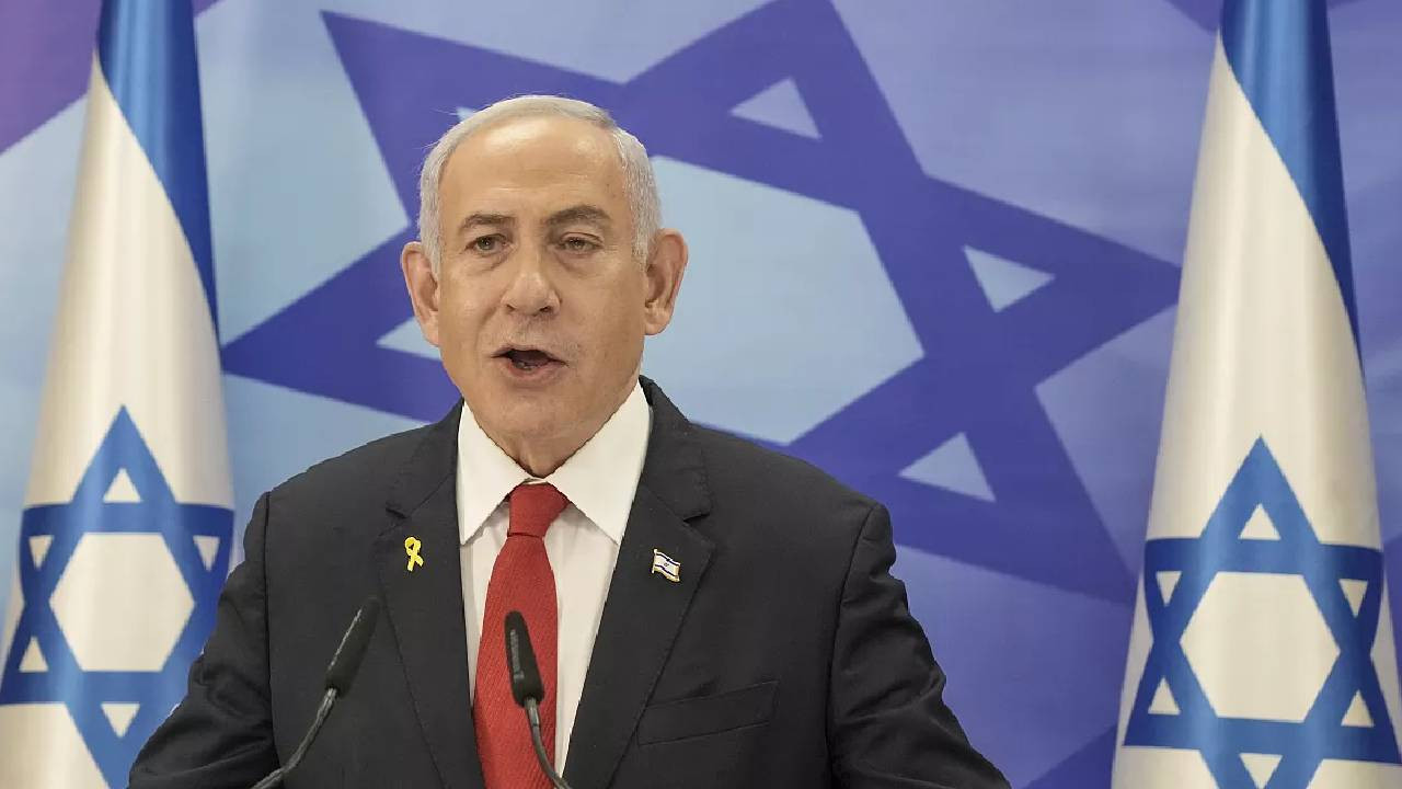 Netanyahu'dan Esad'ı deviren gruplara tehdit: Ağır bedel ödetiriz