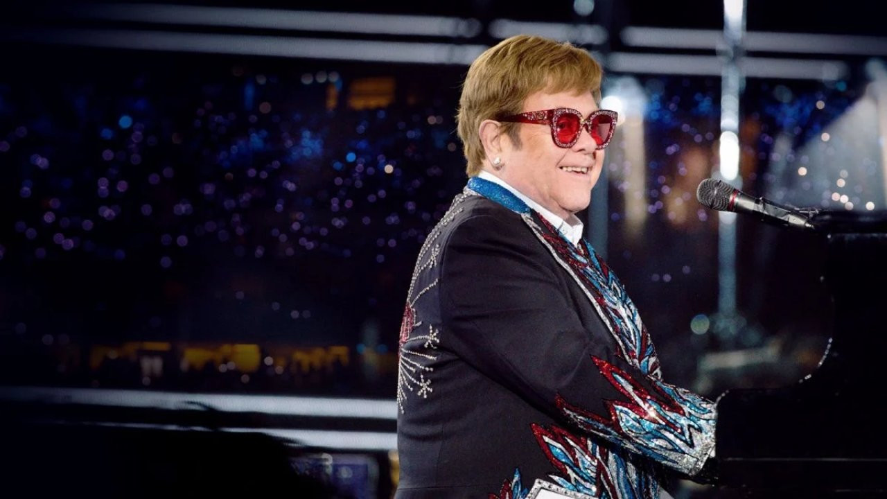 Time dergisi, Elton John'u 'Yılın İkonu' seçti