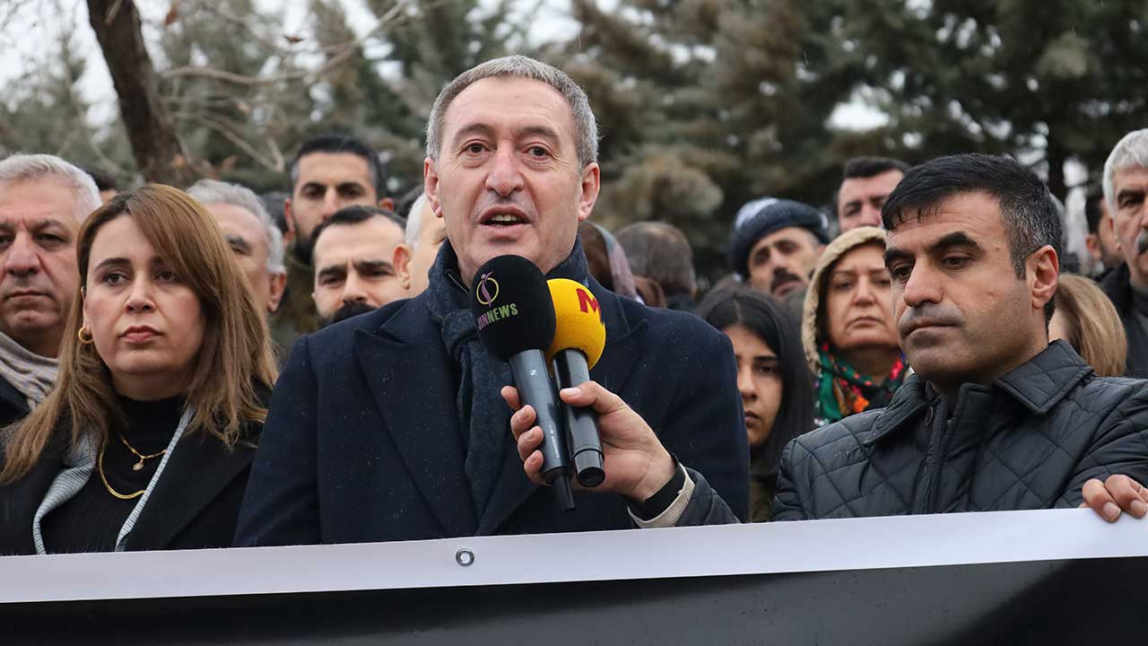 Tuncer Bakırhan'dan İmralı görüşmesi açıklaması: Umarım Kürt meselesinin demokratik zeminde çözülmesini sağlar