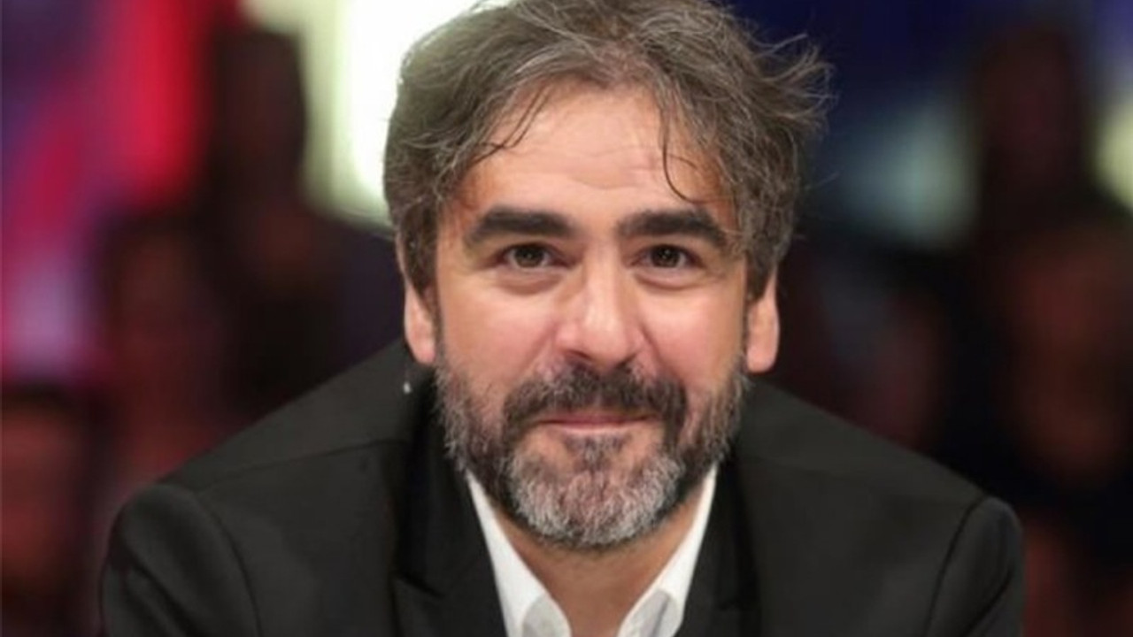 AfD, Deniz Yücel'i 'Almanya düşmanı' ilan etti