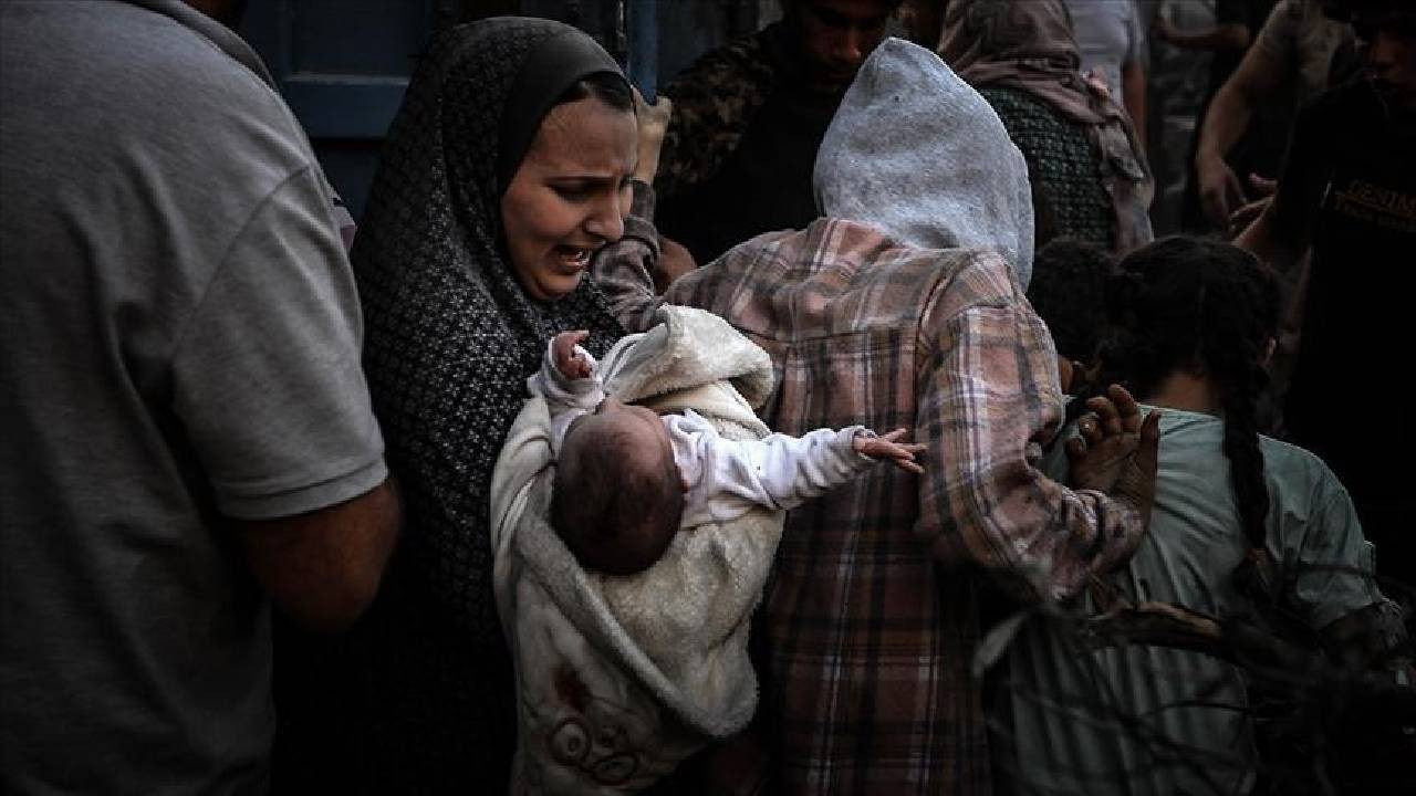 Gazze Şeridi'nde son bir haftada donarak ölen bebeklerin sayısı 6'ya yükseldi