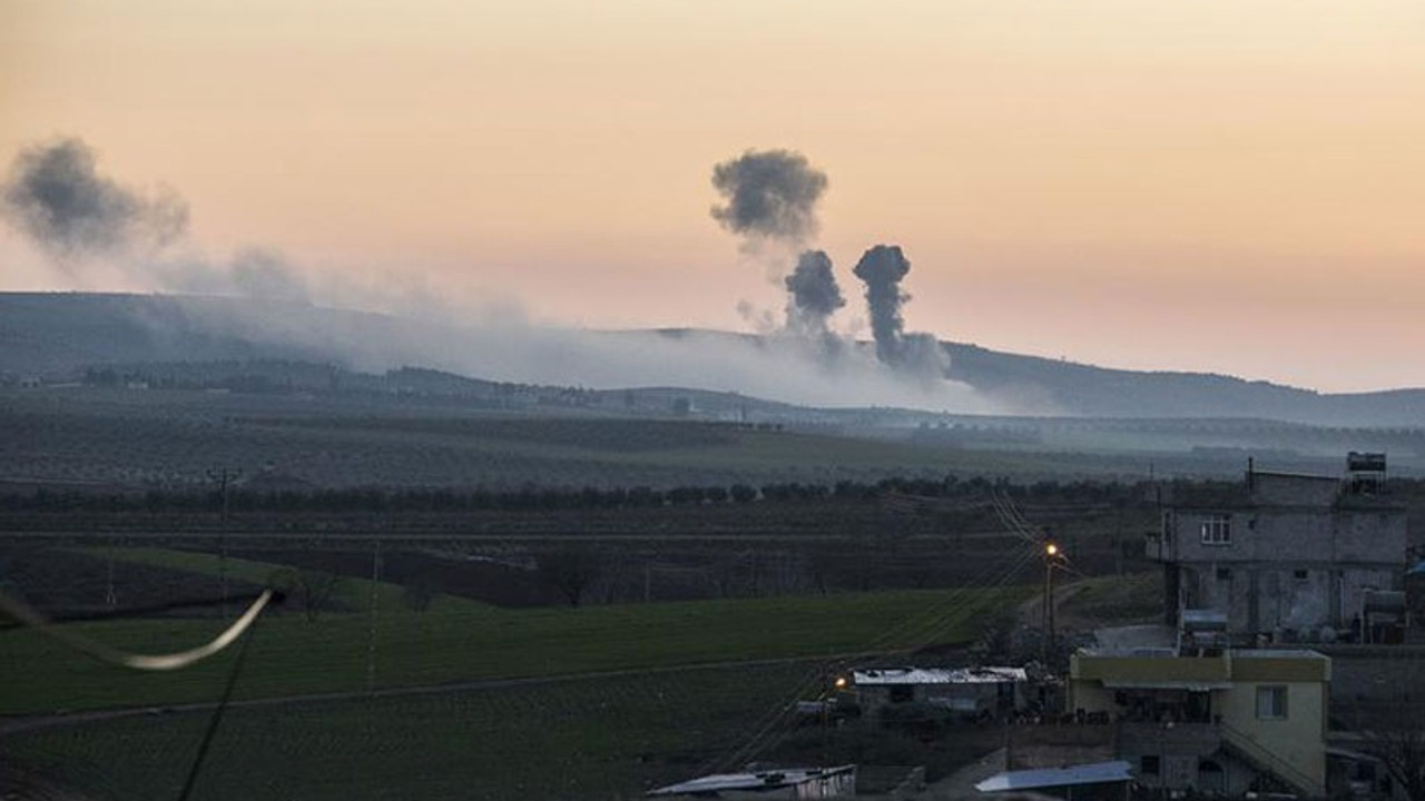 'Türkiye uçakları Afrin'deki Suriye güçlerini vurdu'