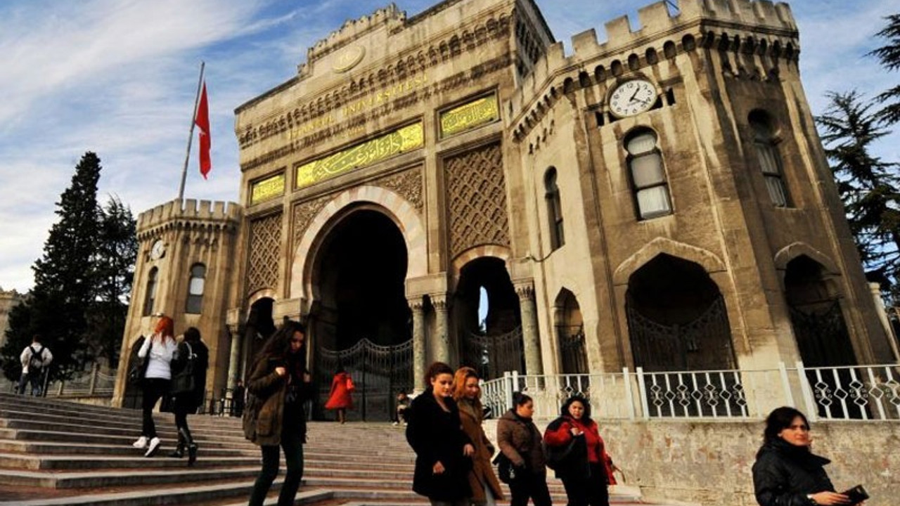 'Yardımcı doçent' dönemi sona erdi