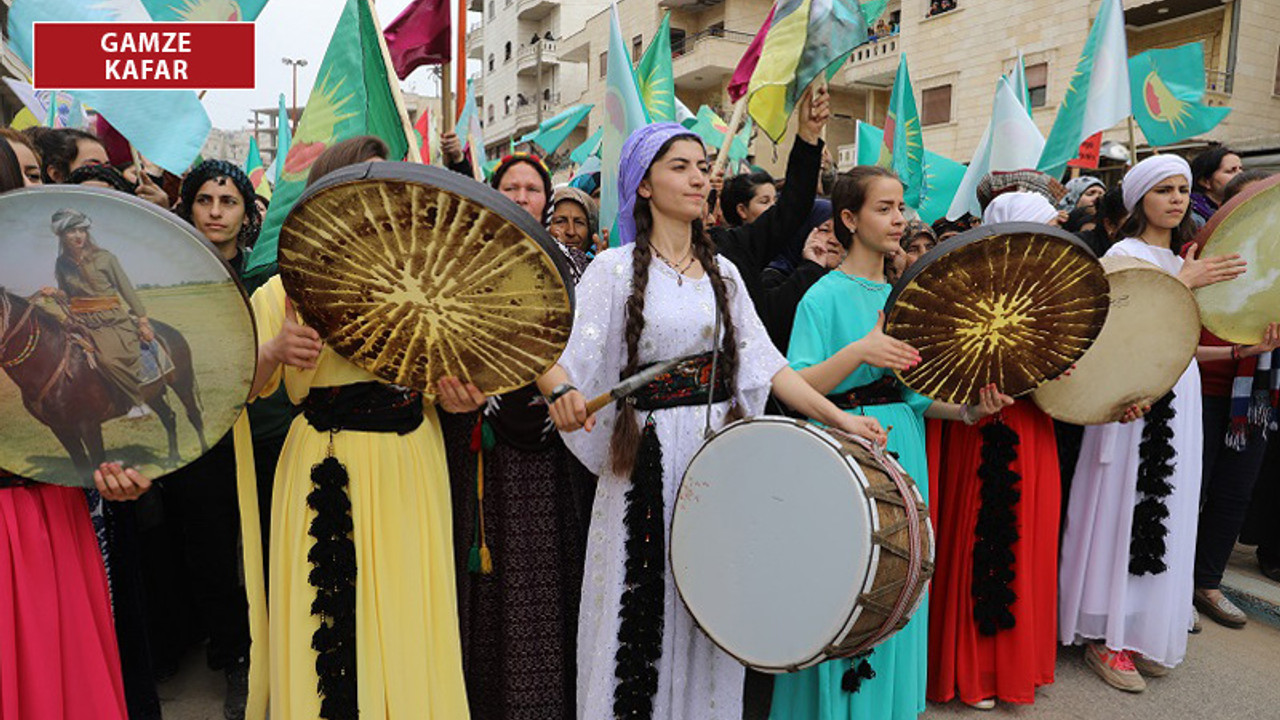 Kadınlardan Afrin'de 8 Mart kutlaması