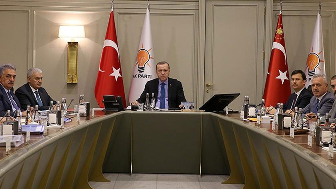 AKP'de erken seçim tartışması: Oyumuz düşük çıkıyor