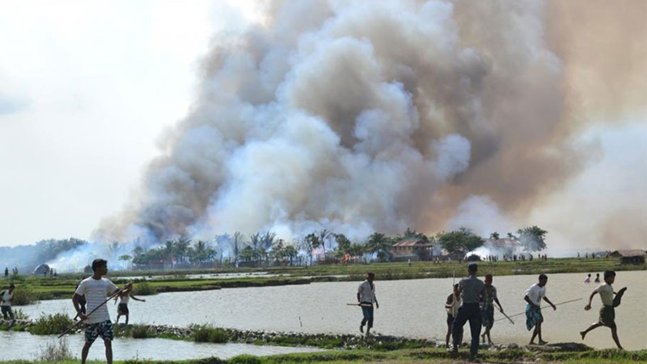 Myanmar ordusu Arakan'da askeri üsler kuruyor