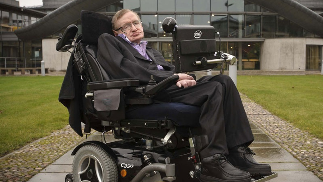 Stephen Hawking kimdir?