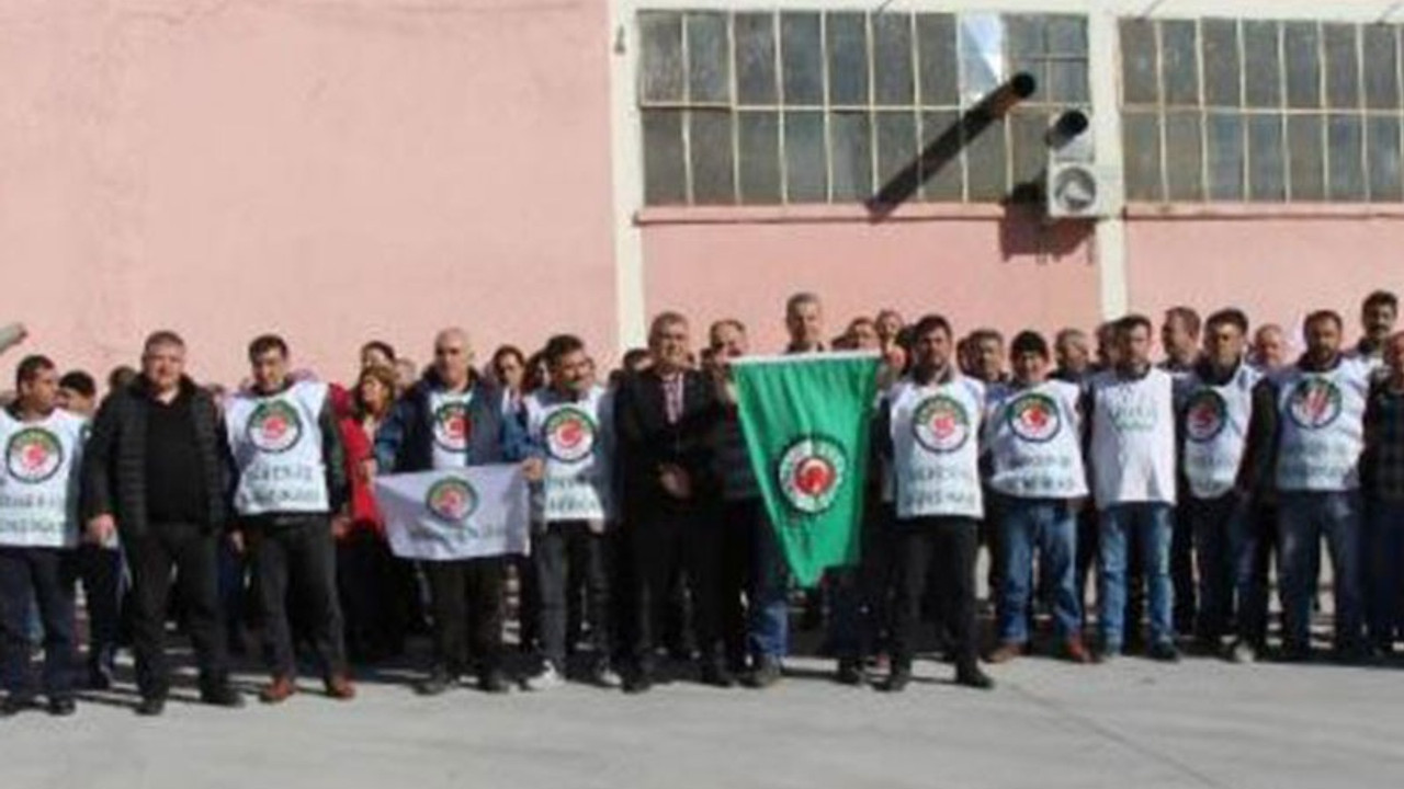 Şeker fabrikası işçileri eylem yaptı