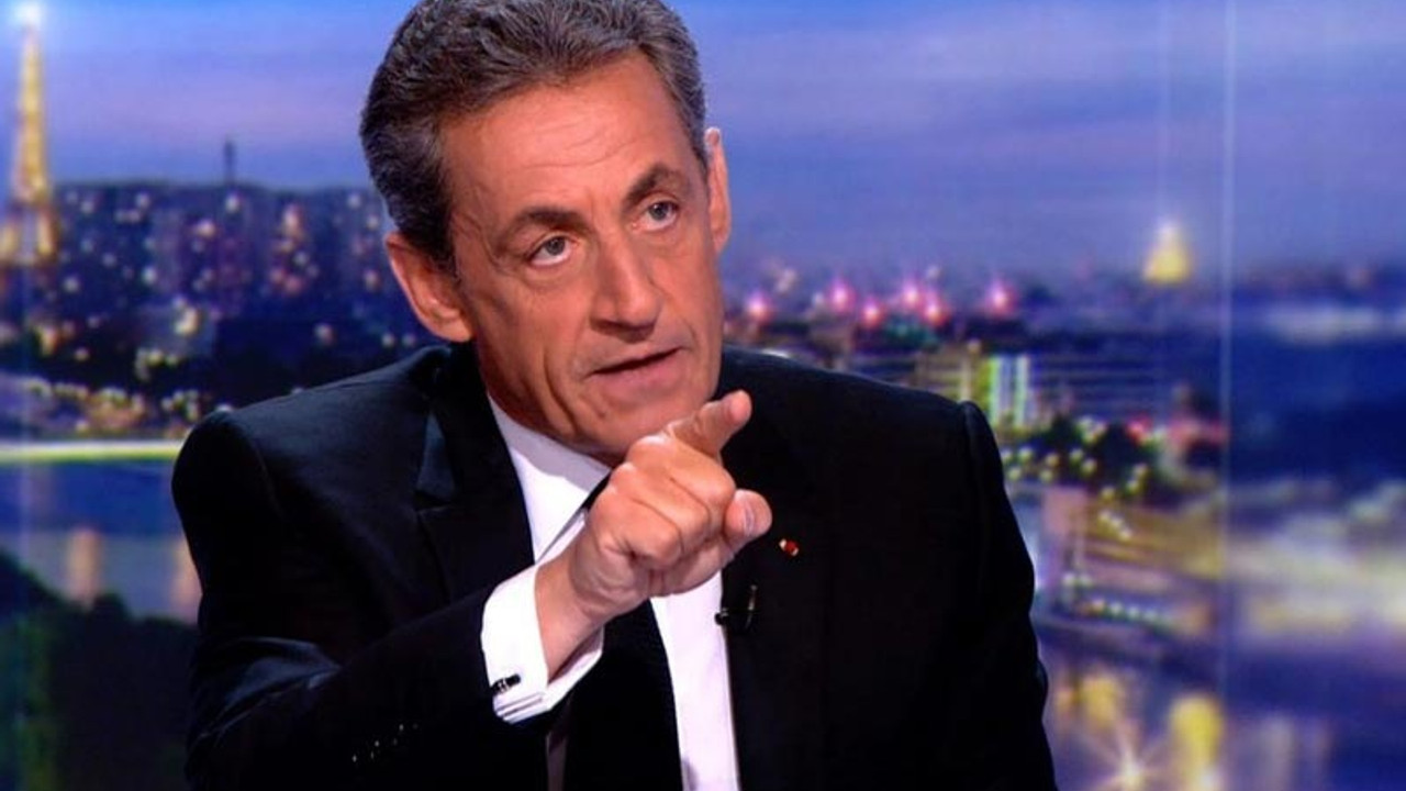 Sarkozy'nin 4 ülkeye gidişi yasaklandı