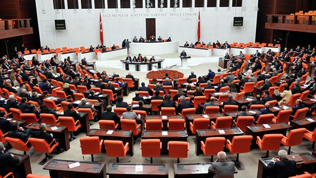 Her HDP'liye 8 fezleke düşüyor