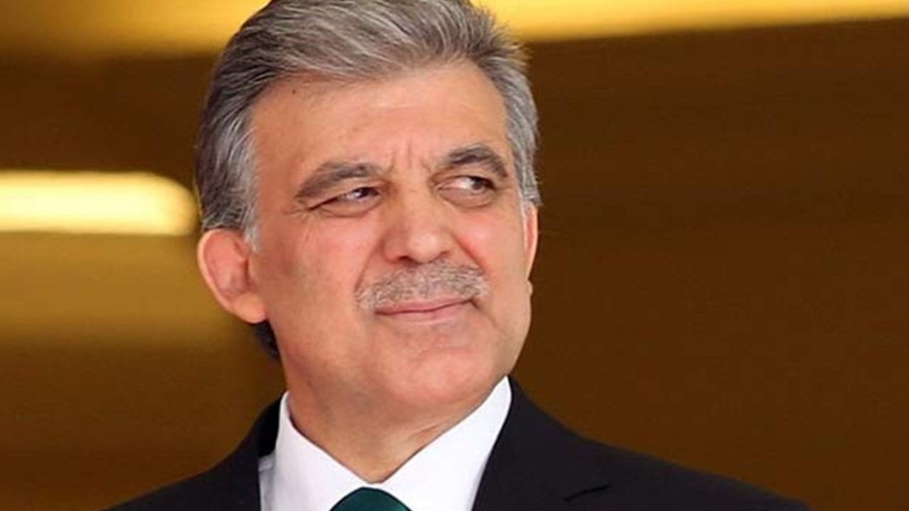 'Abdullah Gül'ü polisin elinden zor aldılar'