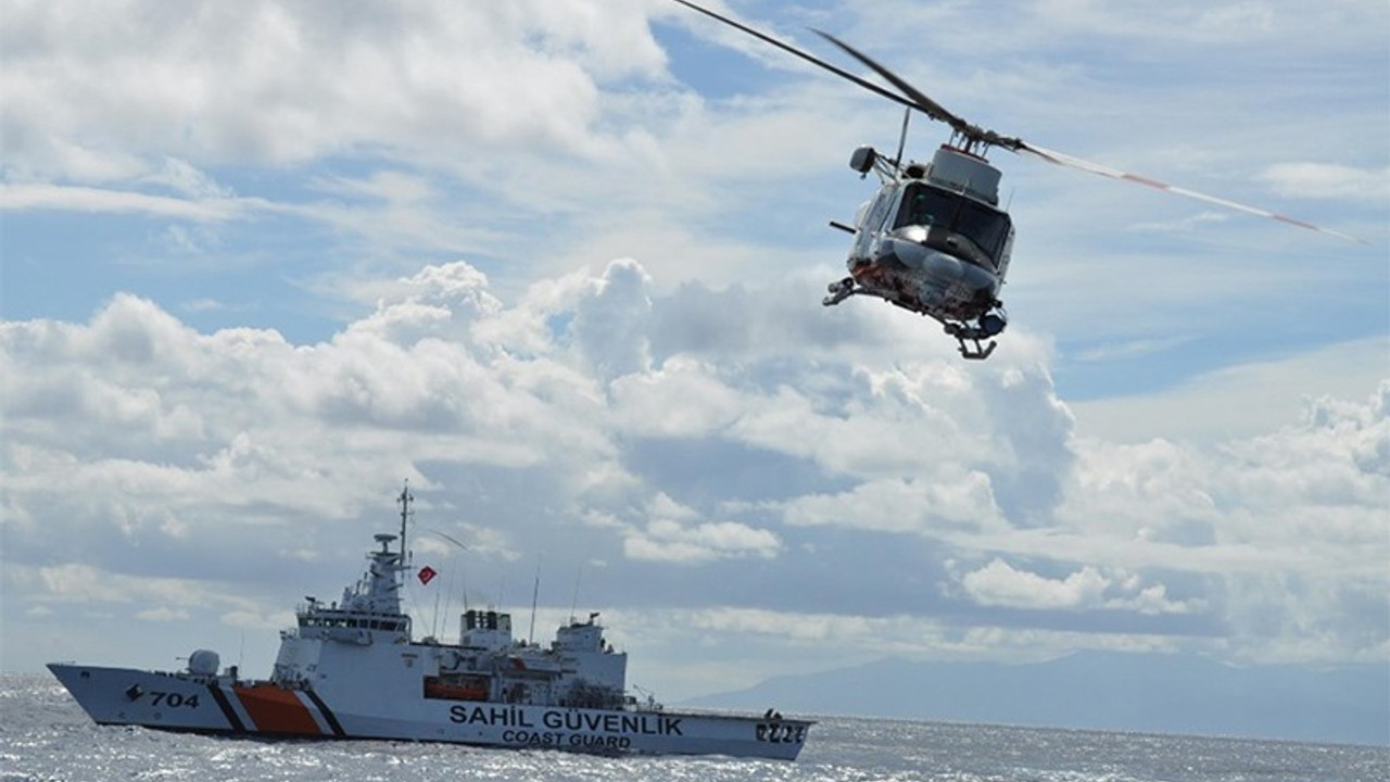 Ege'de Türkiye'ye ait helikoptere ateş açıldı