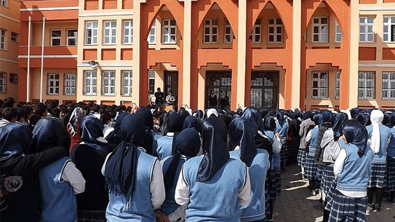 İmam hatip sayısı 61 ilde Anadolu lisesi sayısını geçti