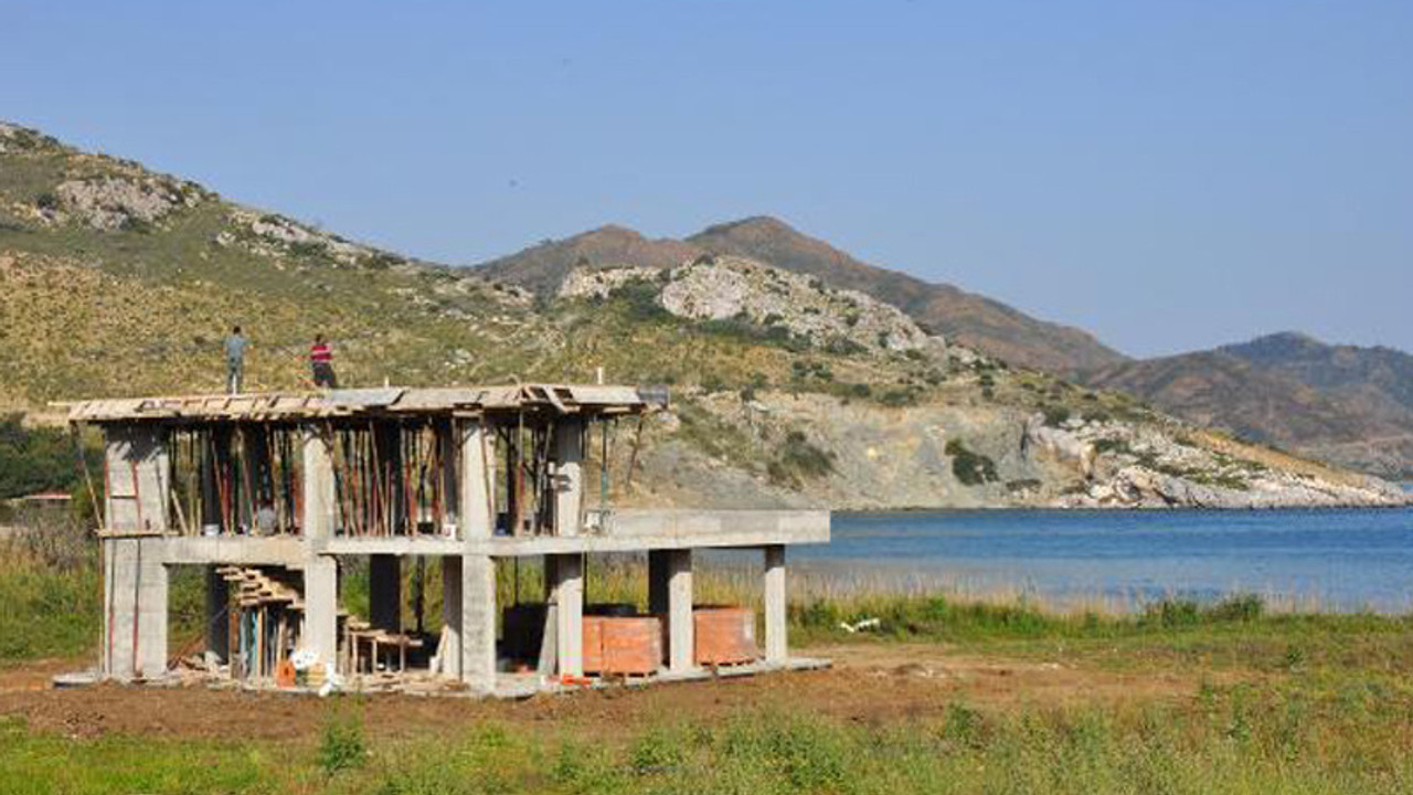 SİT alanındaki otel inşaatını 'mühür' de durduramadı