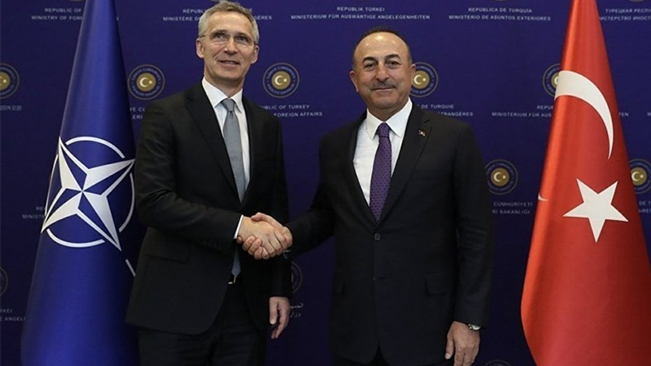 Stoltenberg’den YPG, Çavuşoğlu’ndan Yunanistan mesajı