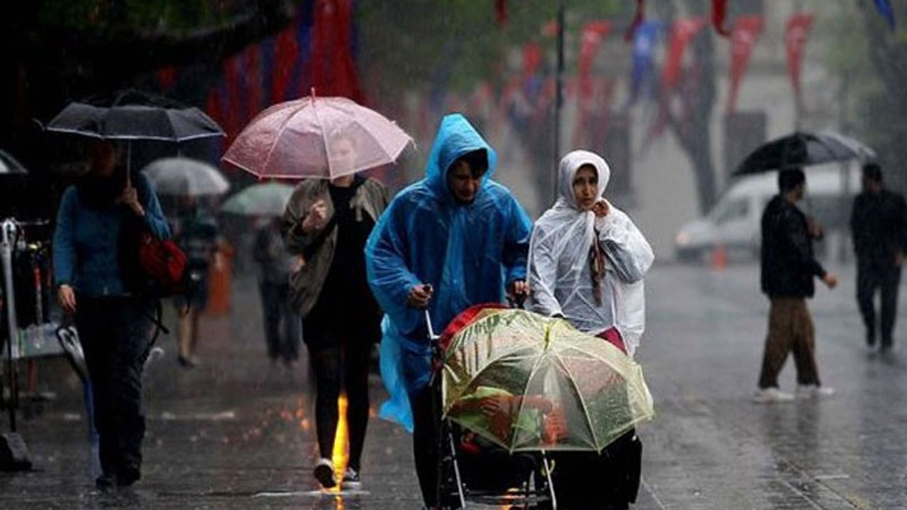 Meteoroloji'den İstanbul için 3 saatlik uyarı