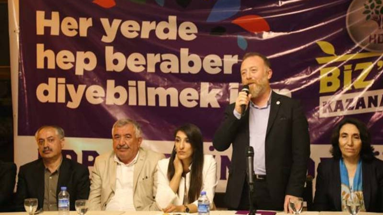 Temelli: Sarayın ampulü yandıkça bizim ışığımız sönüyor