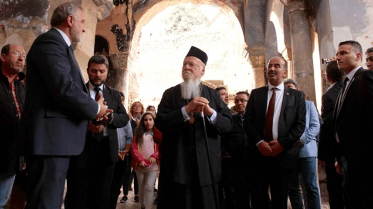 'Müslümanlar camilerine nasıl bağlıysa Hristiyanlar da kiliselerine bağlıdır'