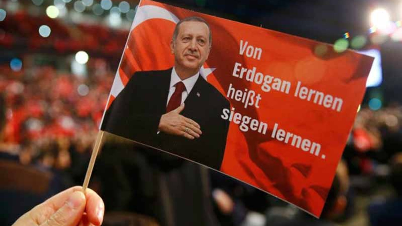 Erdoğan, Almanya'nın seçim yasağına uydu