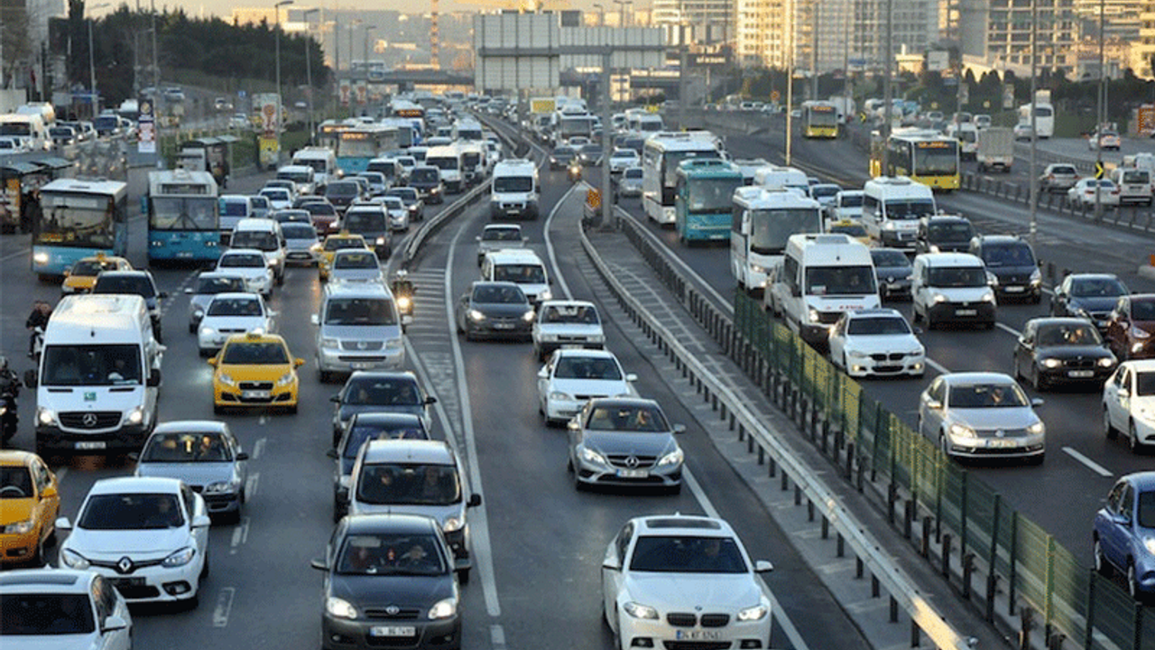 İstanbul'da bugün bu yollar trafiğe kapalı