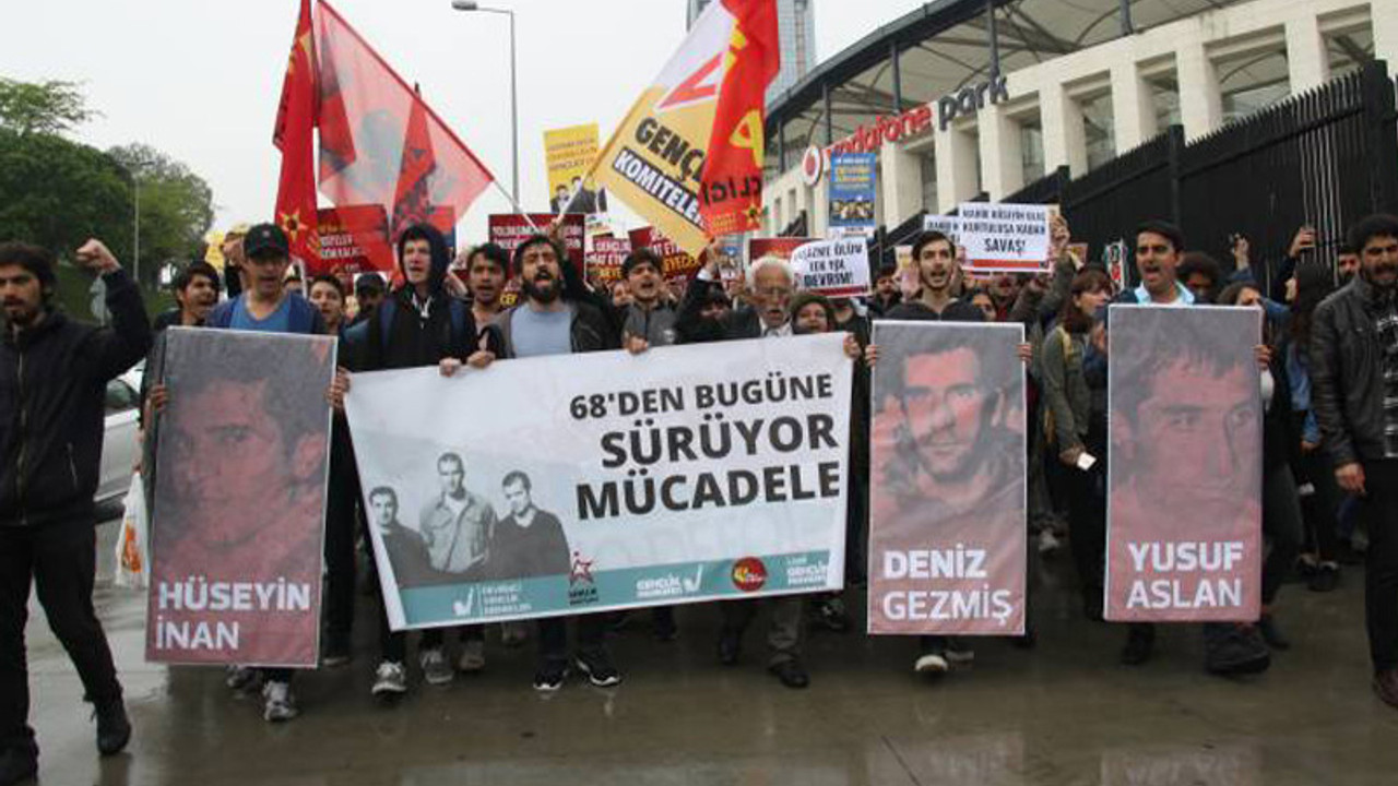 'Devrimciler milyonların yüreğinde filizlendi'