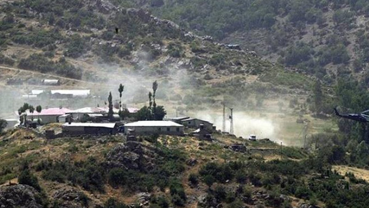 Karakoldan atılan havan topu hayvanların arasında patladı