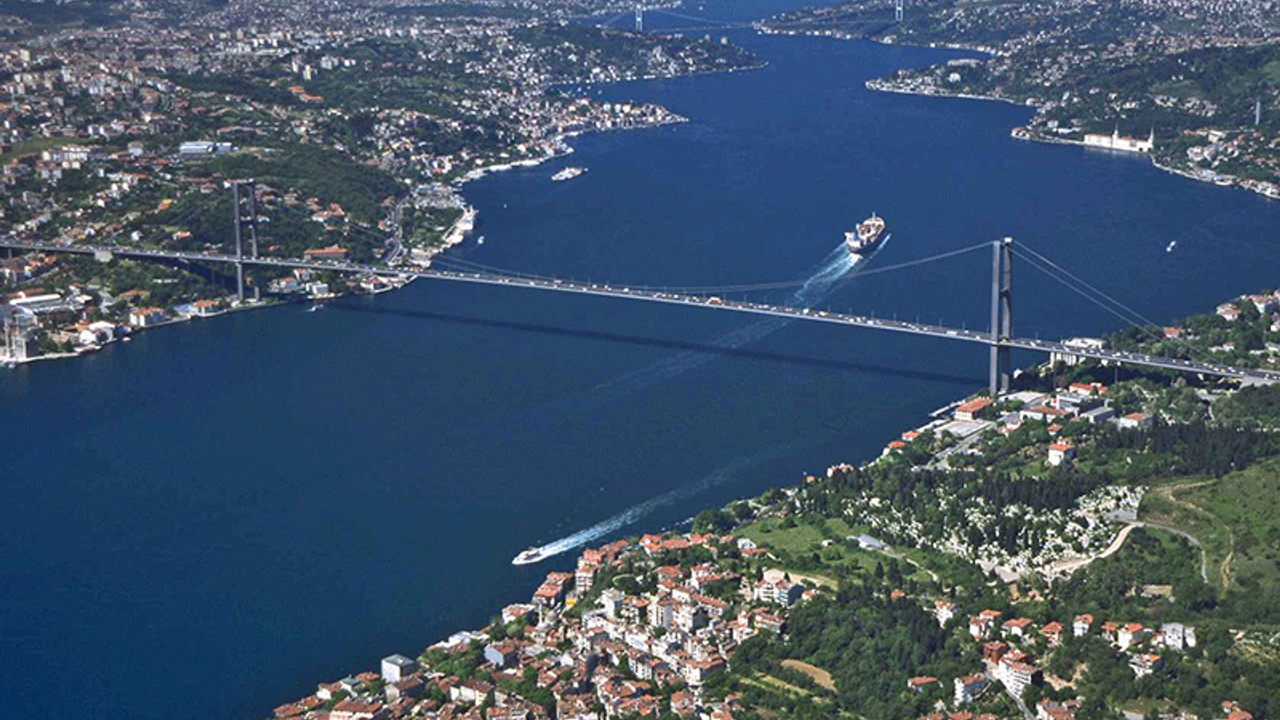 Boğaz’daki kaçak yapılara gece yarısı krokili af