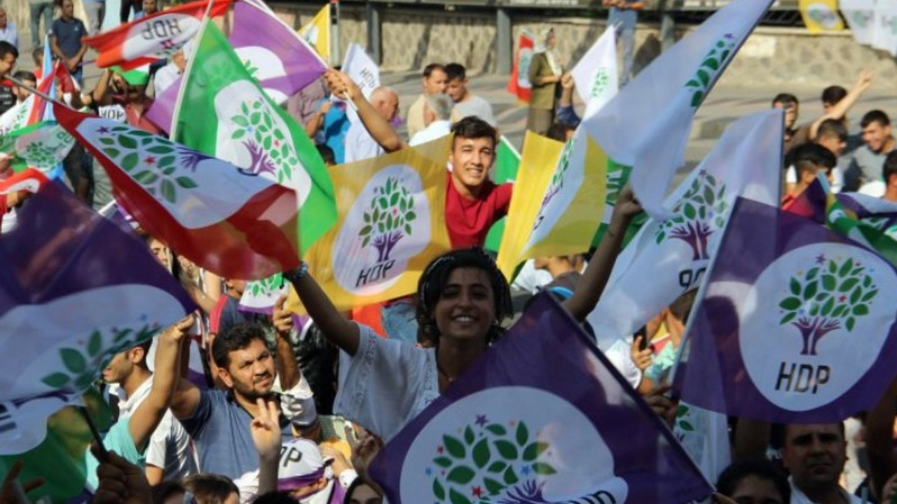 HDP 'özerklik' yerine 'yerel demokrasi' dedi