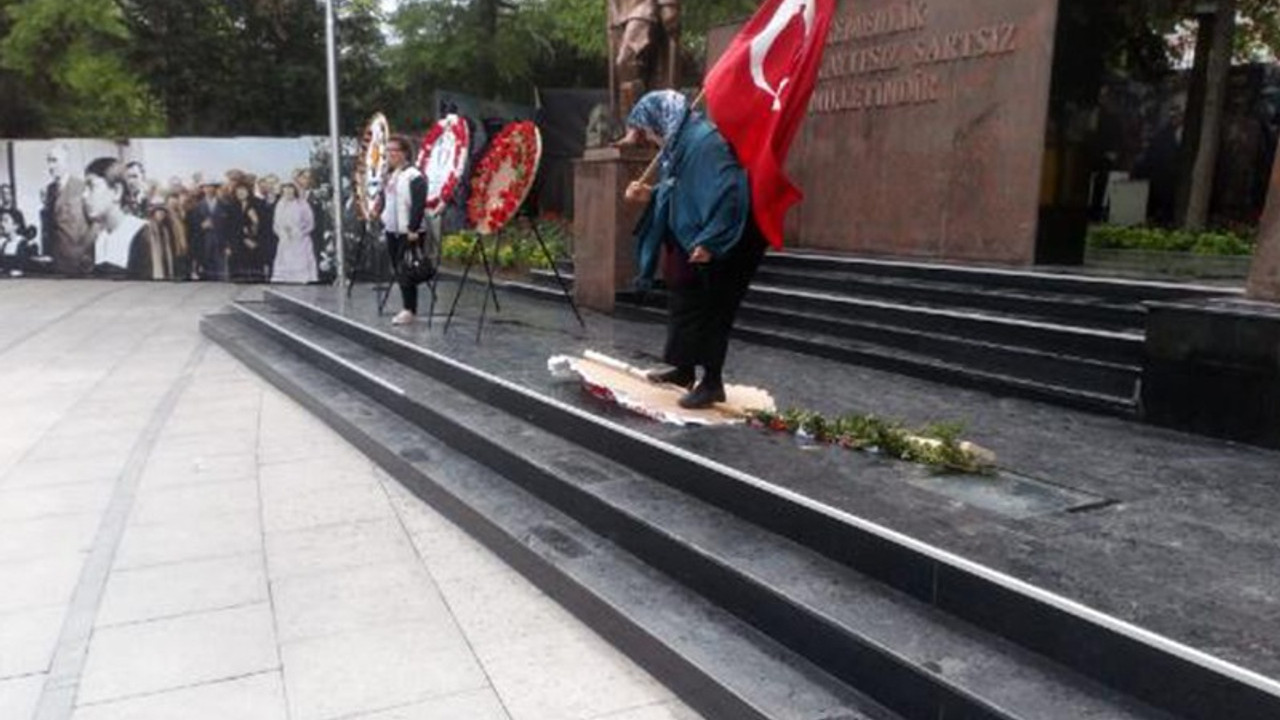 HDP'nin çelengini parçalayıp üzerinde zıpladı