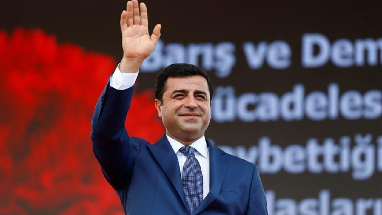 Demirtaş'ın avukatı tahliye başvurusu için AYM'ye gidiyor