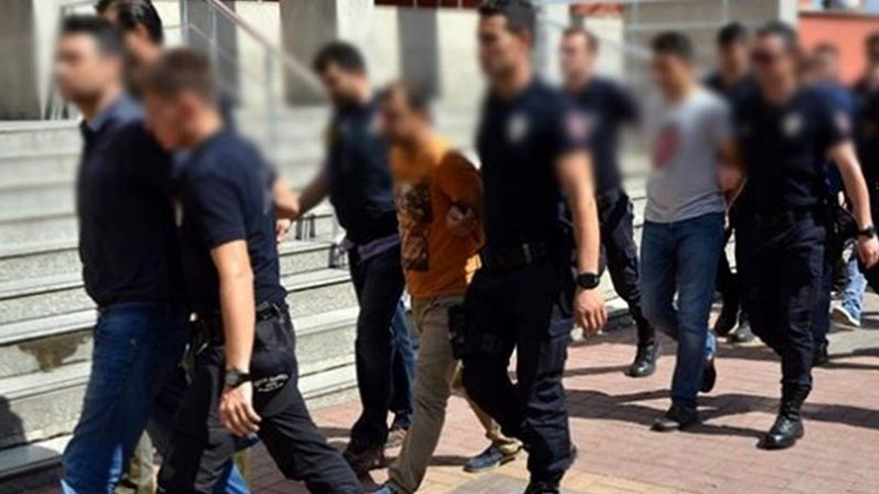 26 'FETÖ' şüphelisi Yunanistan sınırında yakalandı