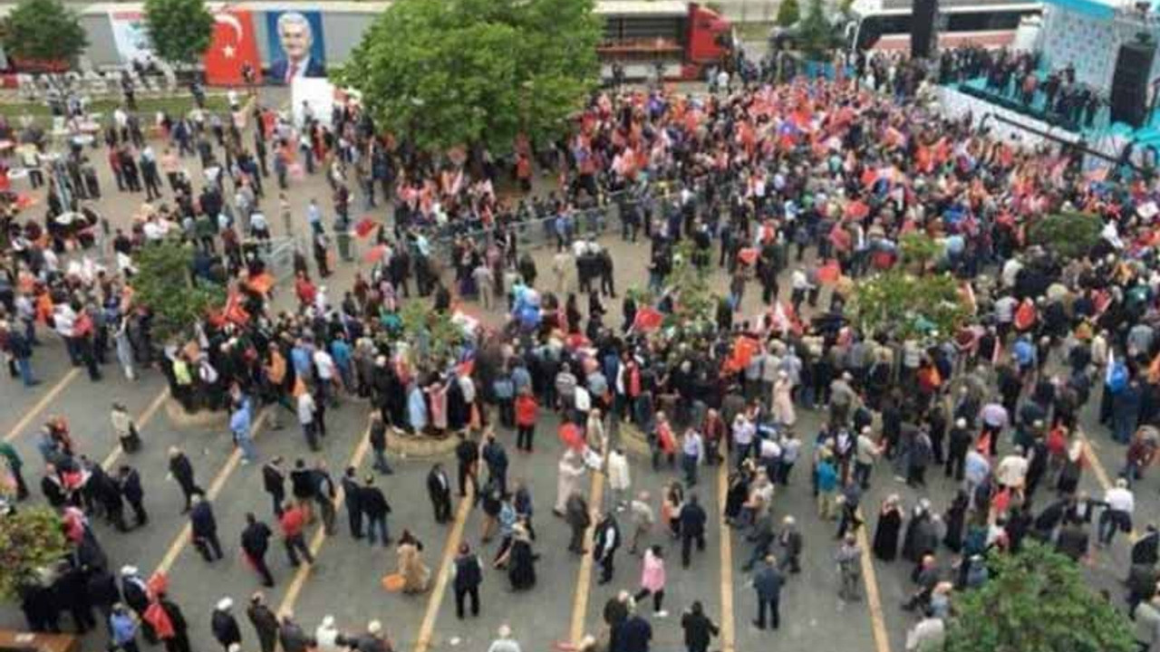 Başbakan Yıldırım'ın Giresun'da katıldığı miting alanı boş kaldı