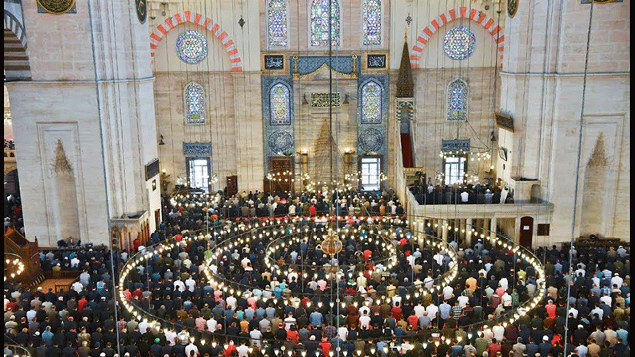 Bu da oldu: Diyanet'ten faiz hutbesi