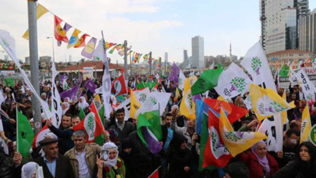 HDP İstanbul mitingi başladı