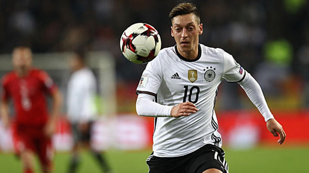 Mesut Özil 'Dünya Kupası'nı kaçırabilir