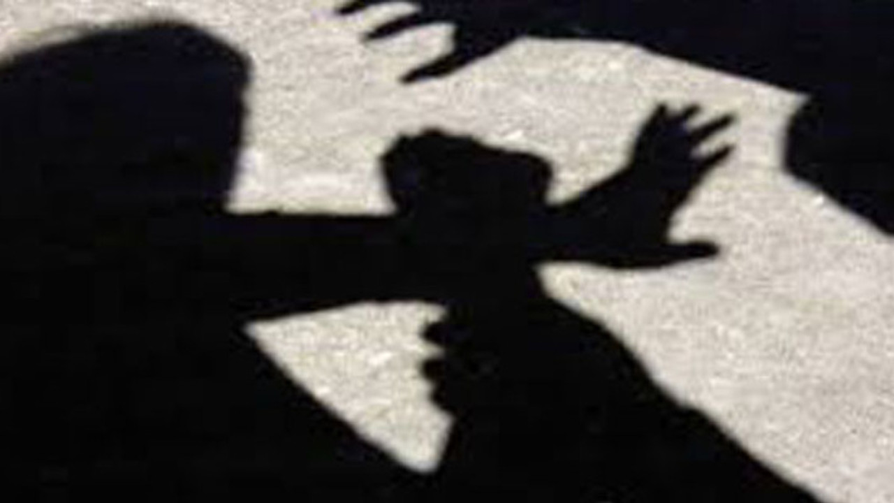 Tecavüzcü: Bir kadın gece 11'de sokağa neden çıkar?