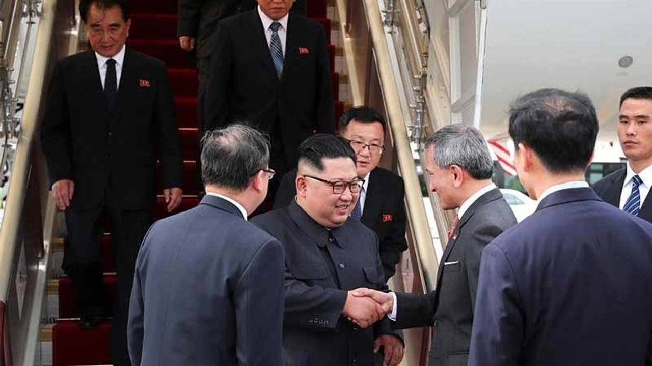 Kim, tarihi zirve için Singapur'da