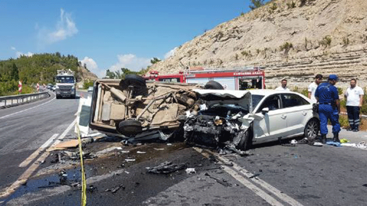 Antalya'da kaza: Bir aile yok oldu