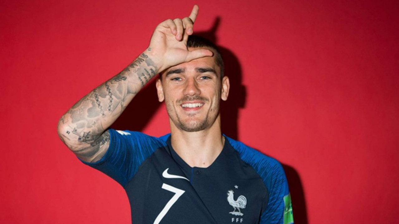 Griezmann Atletico Madrid'de kaldı