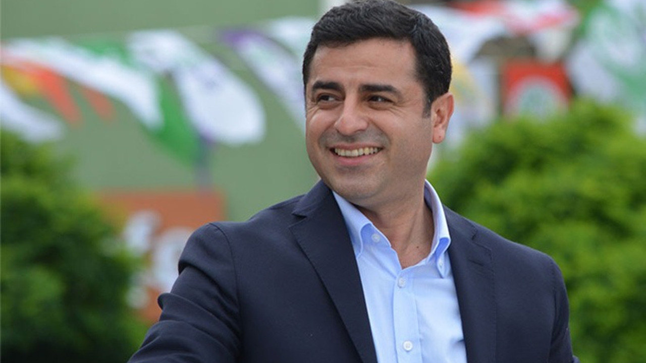 Demirtaş rakiplerini birer kelimeyle tanımladı