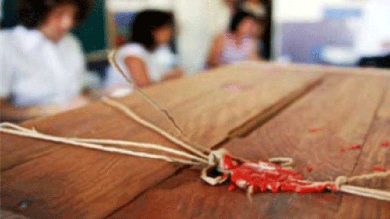 Okula silahla giren AKP ilçe başkanı, avukatı darp etti