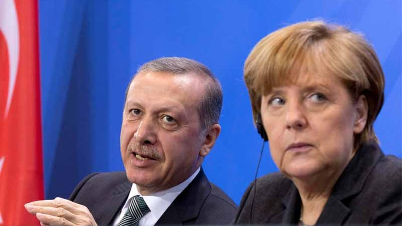 Merkel kutlama için AGİT'i bekleyecek