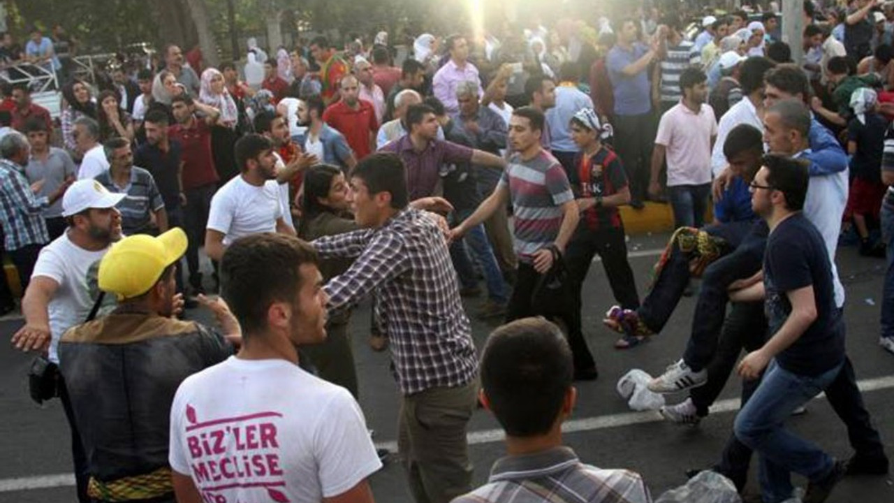 IŞİD bombacısını serbest bırakan polise verilen ceza kaldırıldı