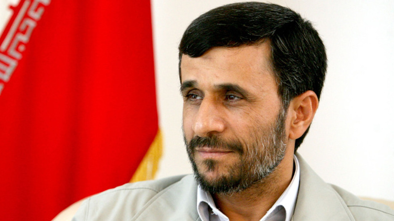 Ahmedinejad yeniden aday