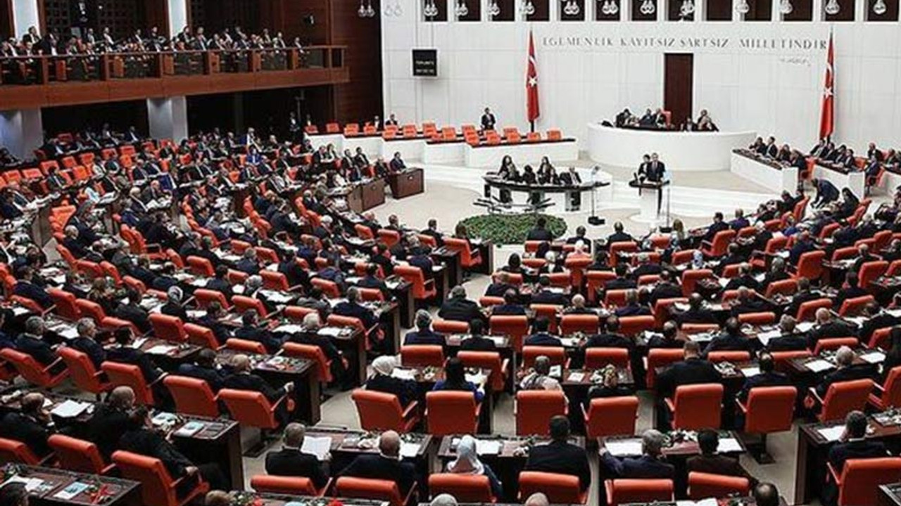 Meclis'in en uzun yemin töreni başladı