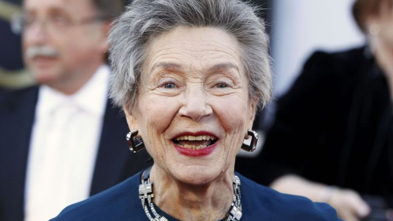 Oyuncu Emmanuelle Riva hayatını kaybetti