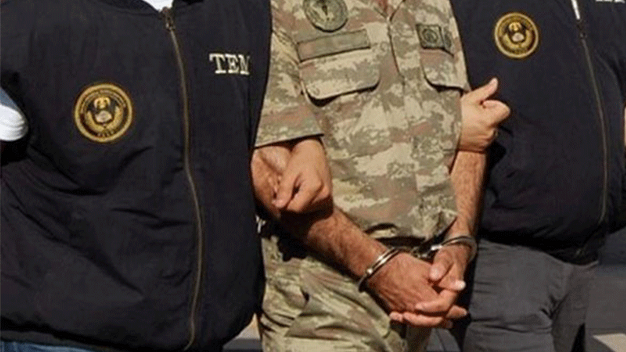 11 havacı asker gözaltına alındı