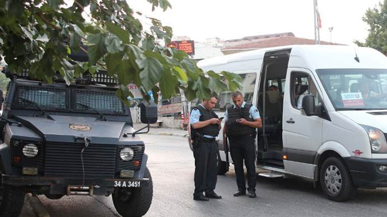 Gülsuyu'nda ev baskını: Gözaltılar var