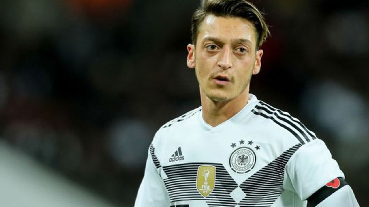 Mesut Özil, Almanya Milli Takımı'nı bıraktı